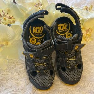 Stride rite Kids Made 2 Play Ryder Sneaker